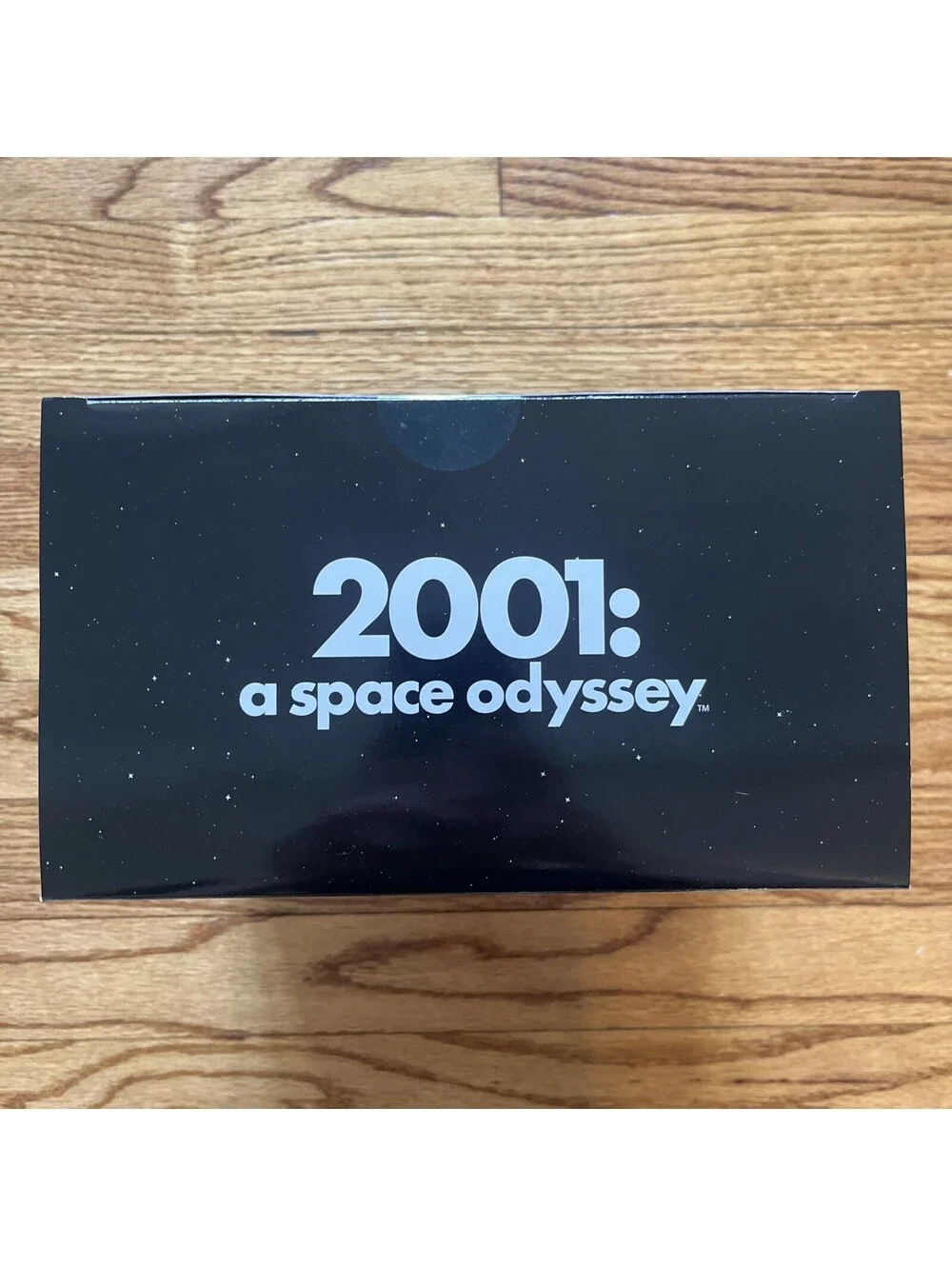 Stanley Kubrick 2001 a Space Odyssey Discovery Astronaut Red & Yellow Sideshow